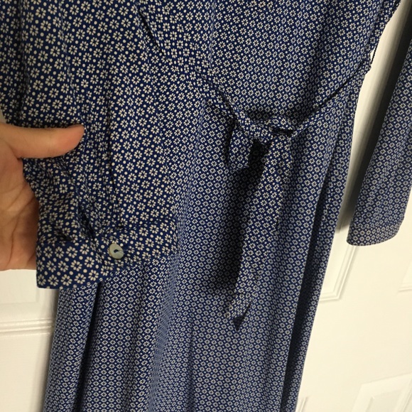 Beautiful Spring/Summer Dress! - Picture 4 of 5